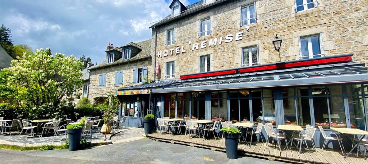 Chez Remise - restaurant SAINT-URCIZE - Hotel restaurant a Laguiole - Hotel restaurant a Laguiole