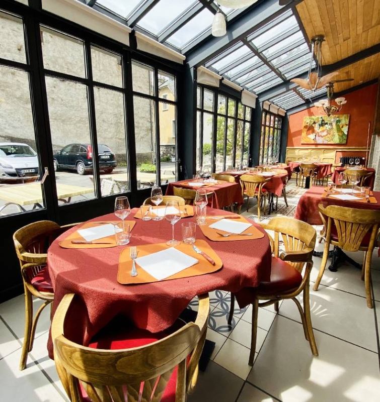 Chez Remise - restaurant SAINT-URCIZE - Hotel restaurant a Laguiole - Hotel restaurant a Laguiole