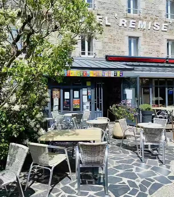 Hôtel - Chez Remise - Hotel Saint Urcize - restaurant SAINT-URCIZE